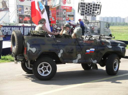 uaz-3.jpg