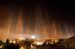 ice-crystals-floating-in-the-air.jpg